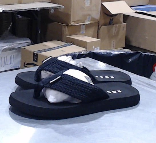 Rocket Dog Adios Webbing Black 7 M 5054211305619 Rebound Footwear